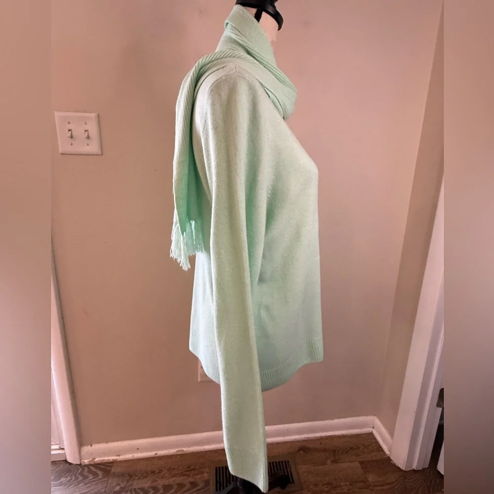 Rebecca Malone mint green pearl bead sweater & detachable fringe scarf SZ LG - Picture 4 of 13